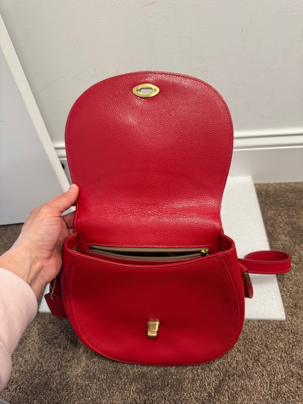 Coach 4401 Madison Carlyle Crossbody Bag in red leather vintage 2006 hangtag - Picture 8 of 11